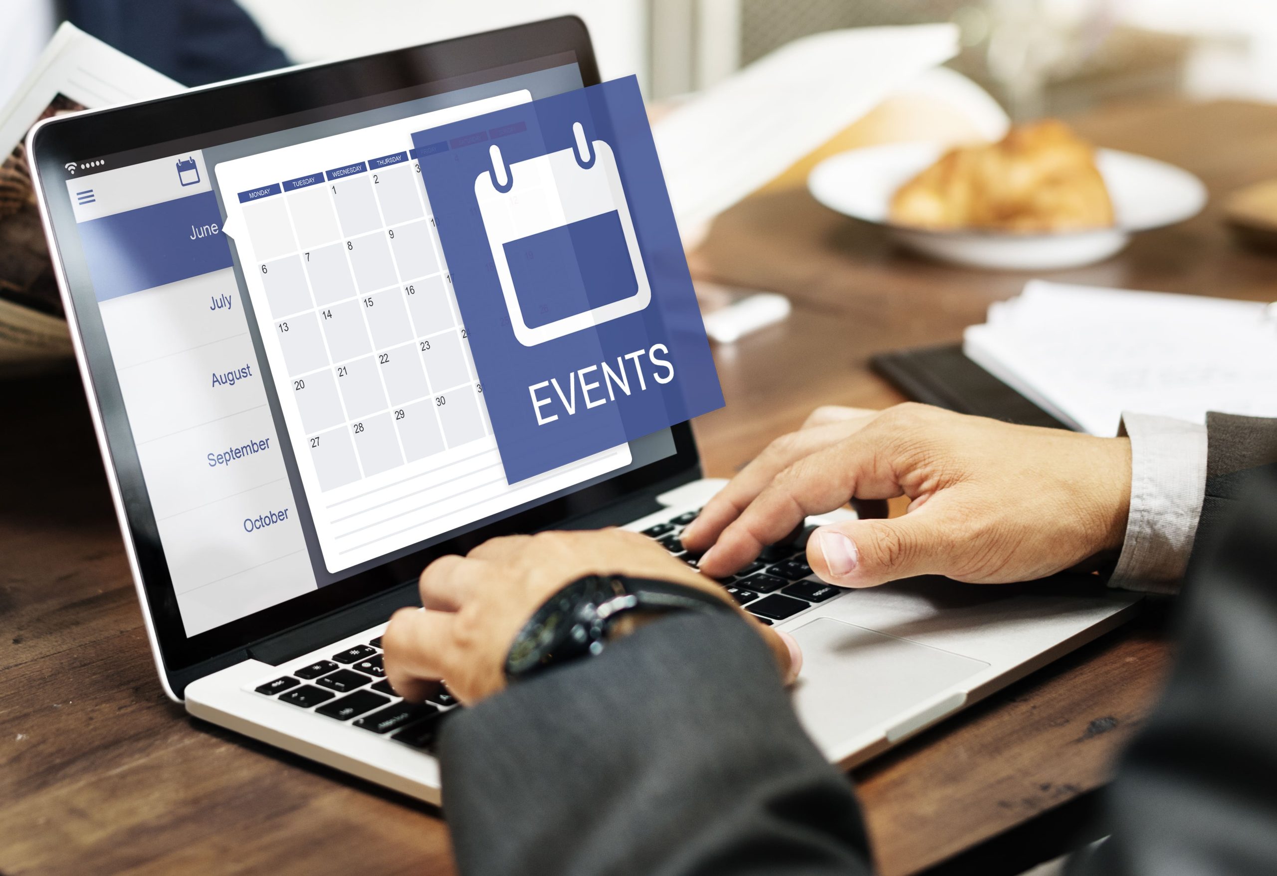 Calendari integrati nel CRM: il segreto nascosto per aumentare produttività e coordinazione